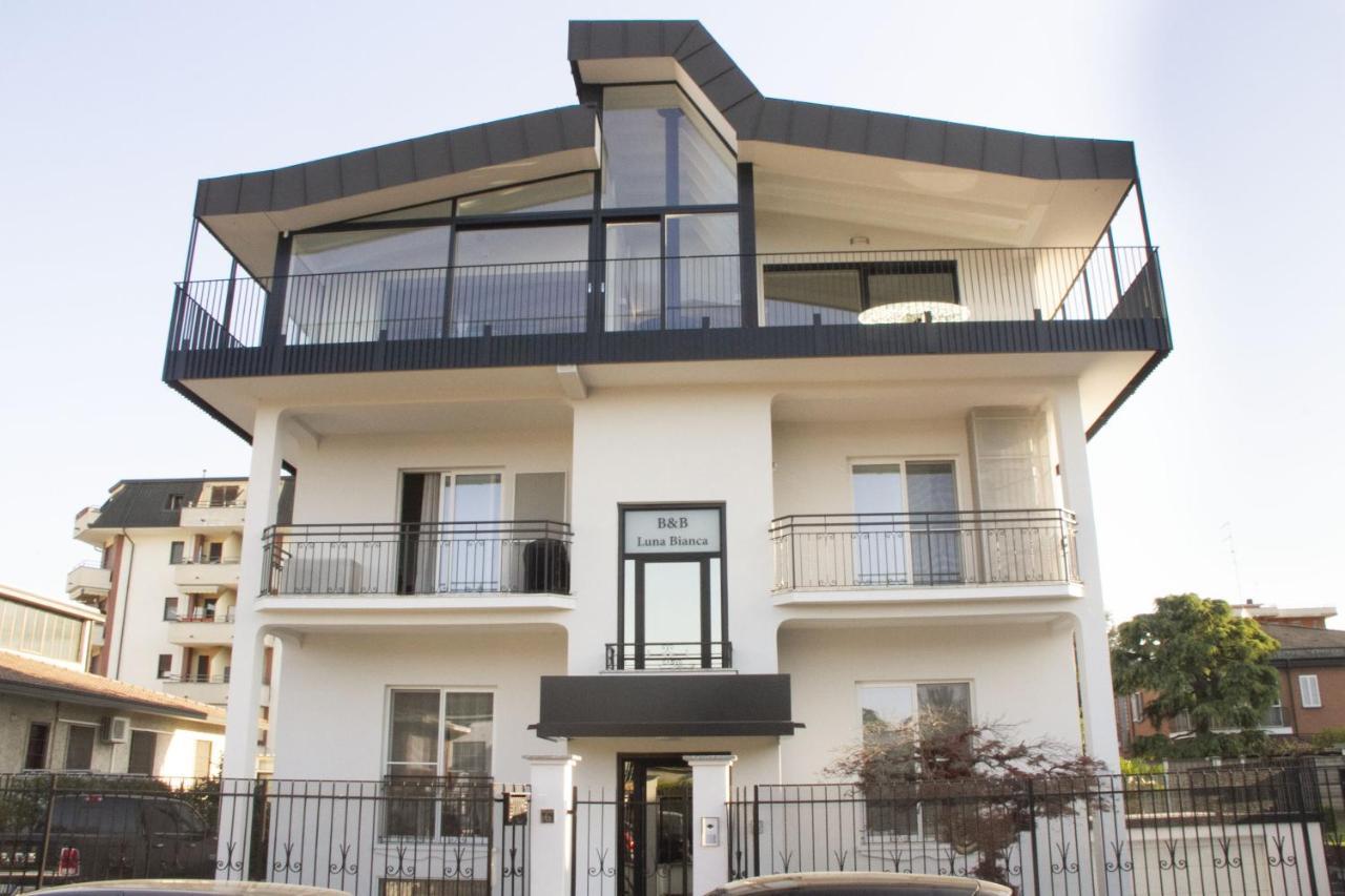 Luna Bianca Rozzano Exterior photo